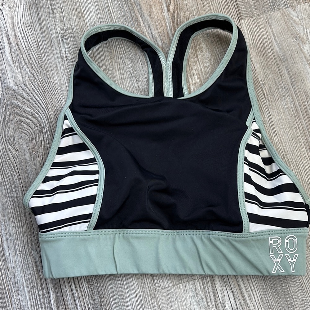 🌺Roxy Black and Green swim top